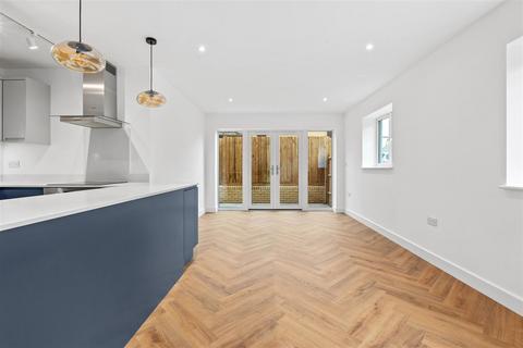 undefined, 19 Elm House, Arlesey Road, Stotfold SG5 4HA