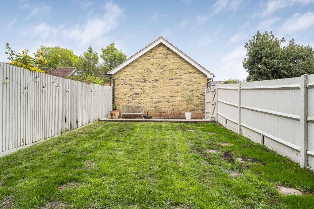 Garden (pic 2)