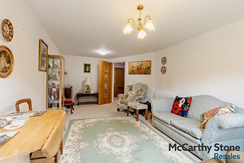 1 bedroom apartment for sale, Beaumaris Court, South Street, Sheringham