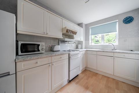 1 bedroom retirement property for sale, Farnborough Common, Orpington, Kent, BR6