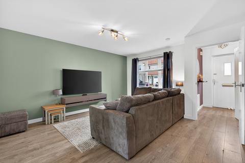 3 bedroom semi-detached house for sale, Turnpike Road, East Calder, Livingston, West Lothian, EH53 0GS