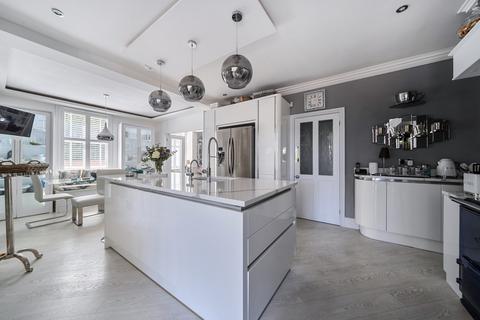 5 bedroom detached house for sale, Sweets Lane, West Malling, ME19