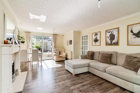 3 bedroom terraced house for sale, St. Michaels Avenue, Nottingham