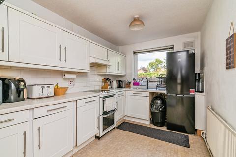 3 bedroom terraced house for sale, St. Michaels Avenue, Nottingham