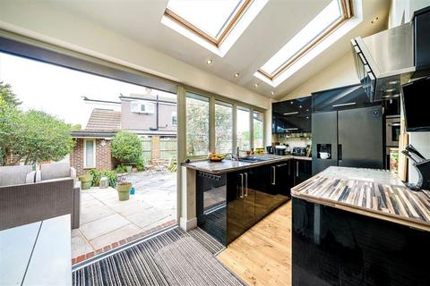 4 bedroom house for sale, Exford Road, London SE12