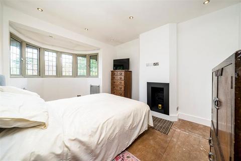 4 bedroom house for sale, Exford Road, London SE12