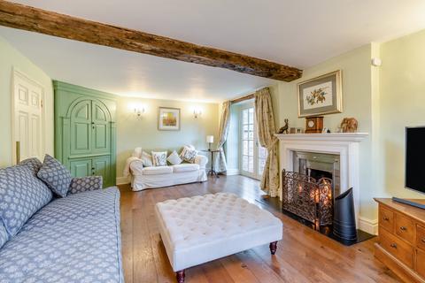 5 bedroom detached house for sale, Queen Street, Geddington, Kettering NN14 1AZ