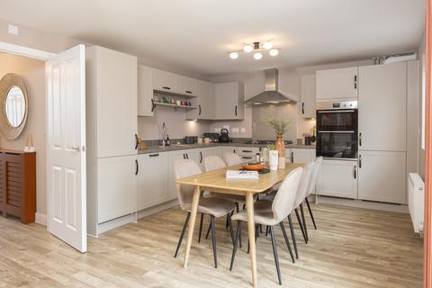 4 bedroom detached house for sale, Sudbury at Honeymans Helm Off Shrivenham Road, Highworth SN6