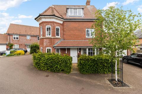 4 bedroom detached house for sale, Hedley Way, Hailsham
