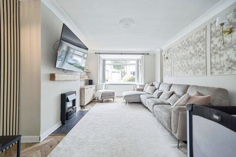 3 bedroom semi-detached house for sale, Woodside Avenue, Bingley