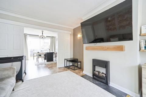 3 bedroom semi-detached house for sale, Woodside Avenue, Bingley