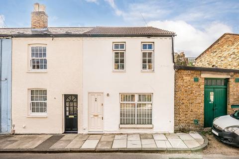 Denmark Road, Twickenham TW2