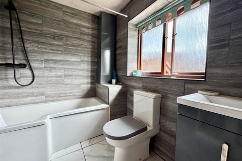 2 bedroom detached house for sale, Fernglade, New Milton, Hampshire, BH25