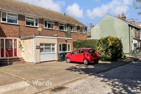 3 bedroom terraced house for sale, Thorn Gardens, Ramsgate CT11