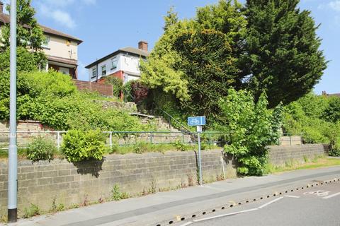 Kirkstall Road, Leeds