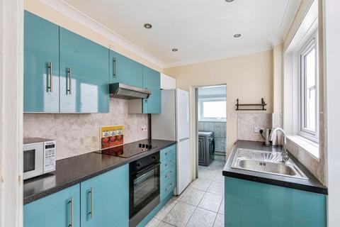 2 bedroom terraced house for sale, Pratt Road, Rushden
