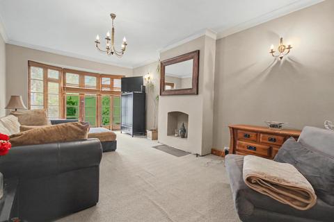 2 bedroom bungalow for sale, Eden Close, Bexley