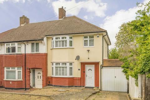 4 bedroom house for sale, Berryhill, London