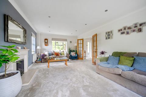 5 bedroom house for sale, Hillside Road, Penn, HP10
