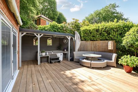 5 bedroom house for sale, Hillside Road, Penn, HP10
