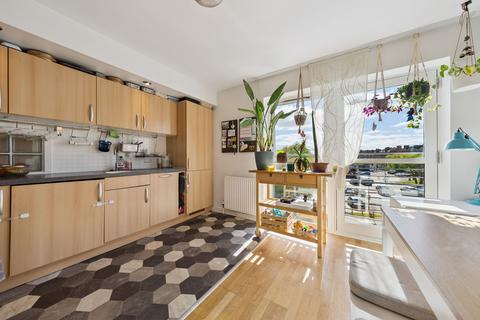 2 bedroom flat for sale, 550 Pollokshaws Road, Flat 3/2, Strathbungo, Glasgow, G41 2PF
