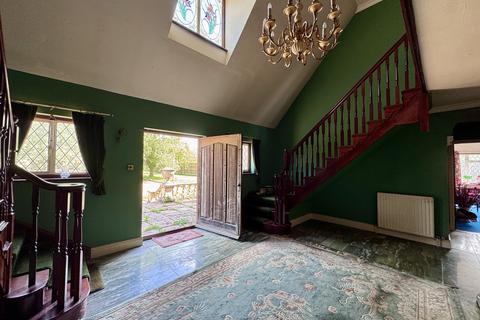 5 bedroom detached house for sale, Rosewal Manor, Weirs Drove, Burwell