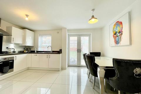 3 bedroom semi-detached house for sale, Cornelius Crescent, Fairfields, Milton Keynes, MK11