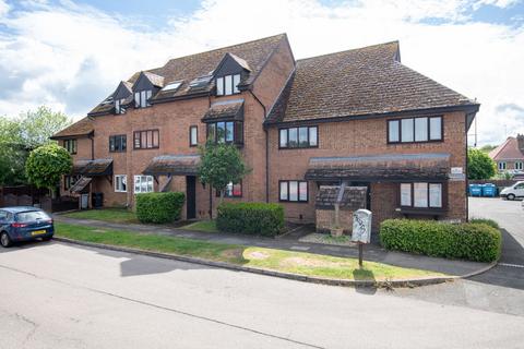 1 bedroom flat for sale, Silverwood Road, Kettering, NN15