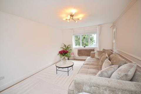 2 bedroom flat to rent, Hainthorpe Rd, West Norwood, London, SE27