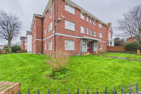 1 bedroom flat to rent, Festing Road, Southsea