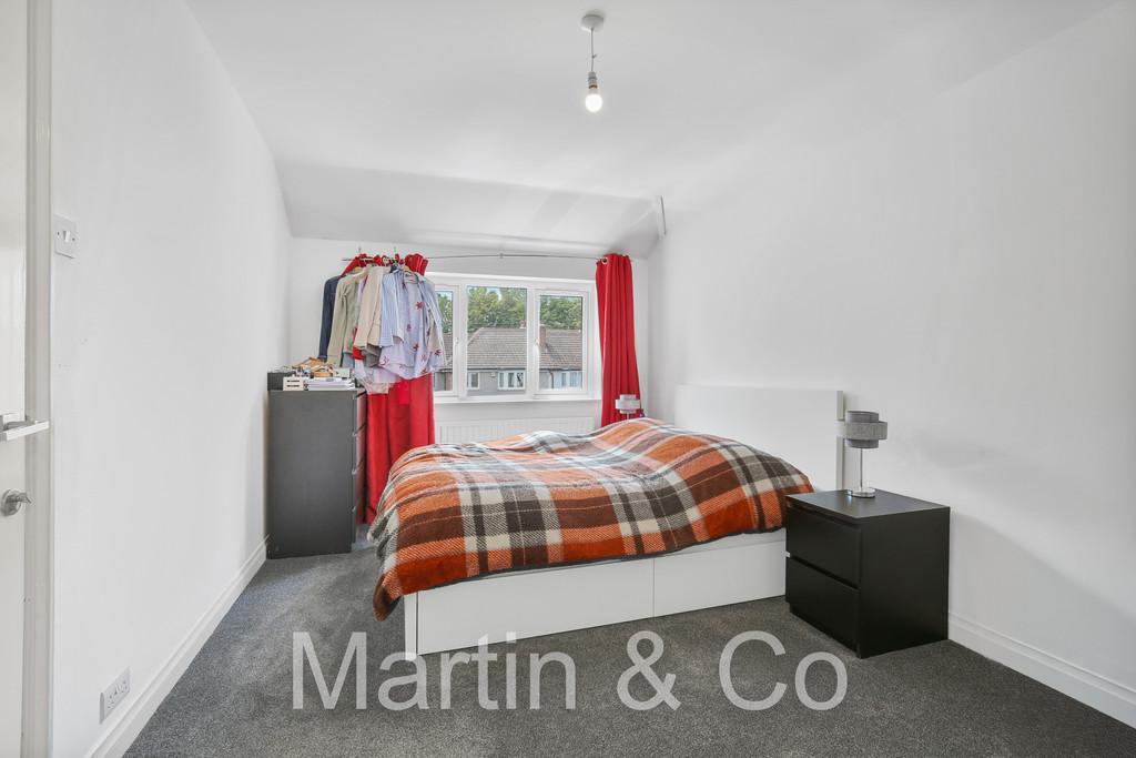 1704314064 -20 Byron Road, Selsdon, CR2 - 27