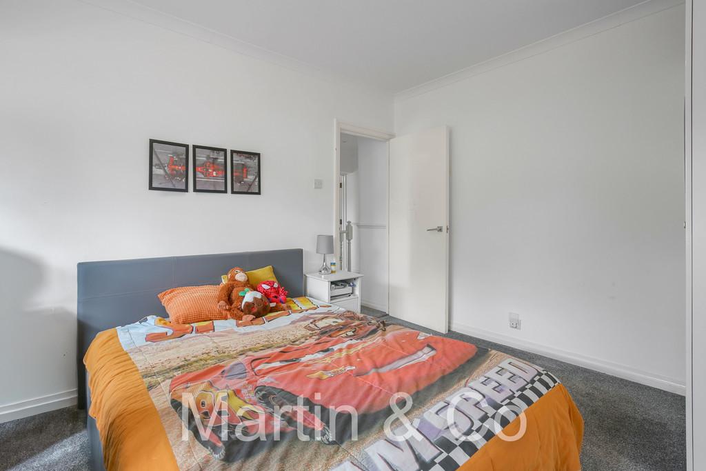 1704314064 -20 Byron Road, Selsdon, CR2 - 18