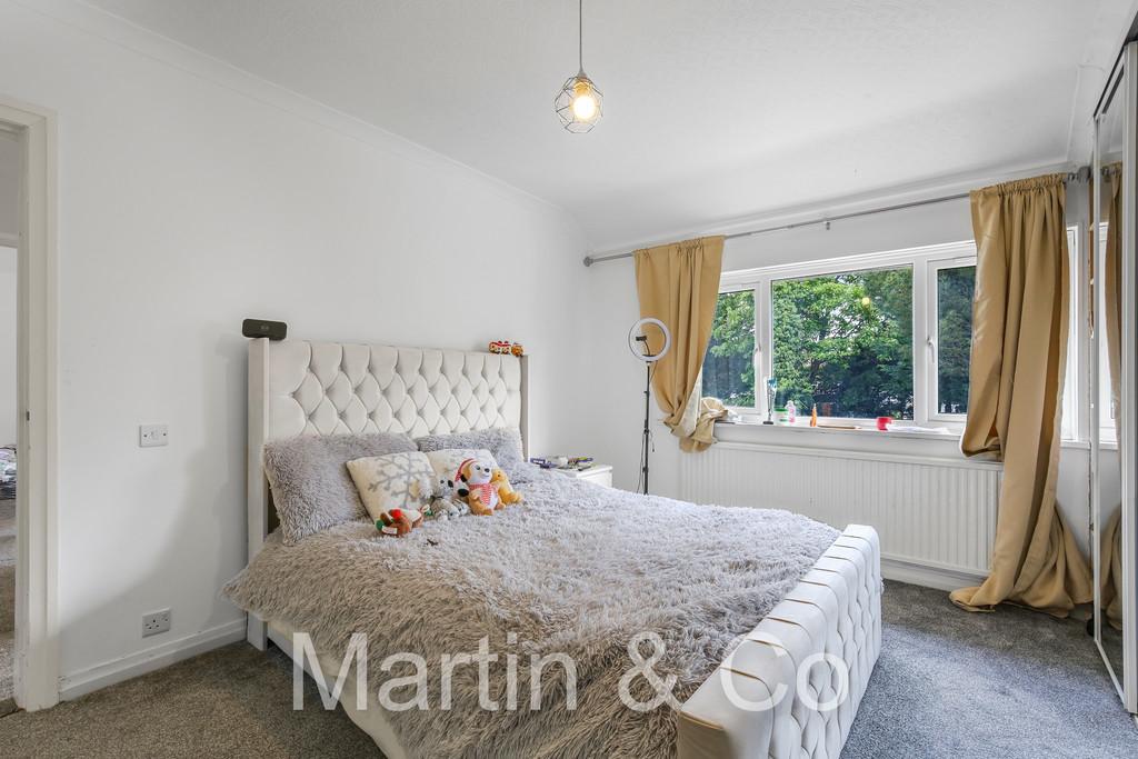 1704314064 -20 Byron Road, Selsdon, CR2 - 21