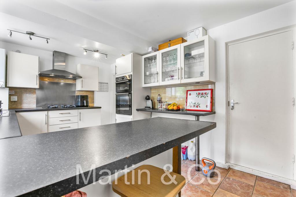 1704314064 -20 Byron Road, Selsdon, CR2 - 6