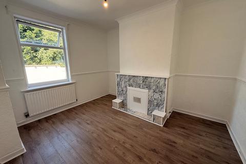 3 bedroom terraced house to rent, Adelaide St, Crewe