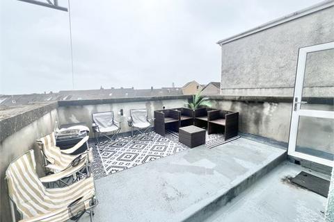 1 bedroom apartment to rent, Walter Road, Swansea,