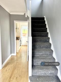 3 bedroom semi-detached house to rent, Jardine Close, Sheffield, S9