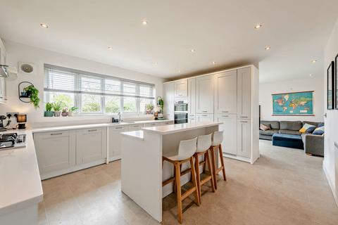 4 bedroom detached house for sale, Shire Way, Tattenhall.