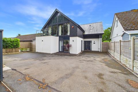 4 bedroom detached house for sale, Fan Road, Saundersfoot, SA69