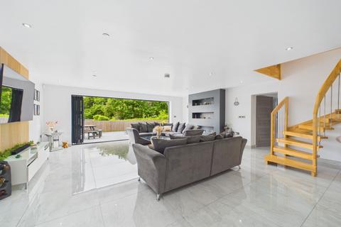 4 bedroom detached house for sale, Fan Road, Saundersfoot, SA69