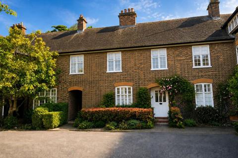 Hampstead Way, Hampstead Garden Suburb, NW11