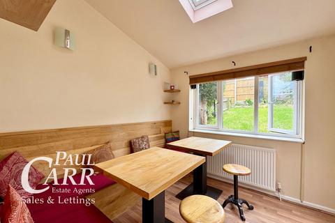 4 bedroom semi-detached house for sale, Hillcrest Road, Dordon, Tamworth, B78 1QJ