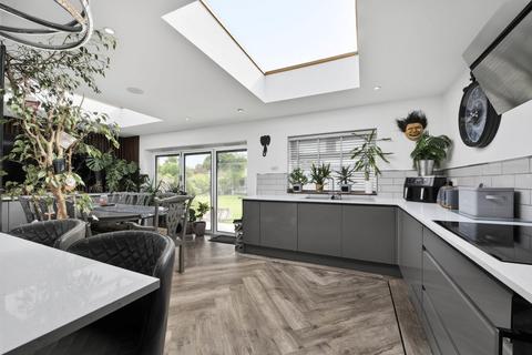 3 bedroom detached bungalow for sale, Buckland Close, Waterlooville
