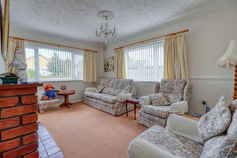 3 bedroom detached bungalow for sale, Hurst Lane, Scunthorpe