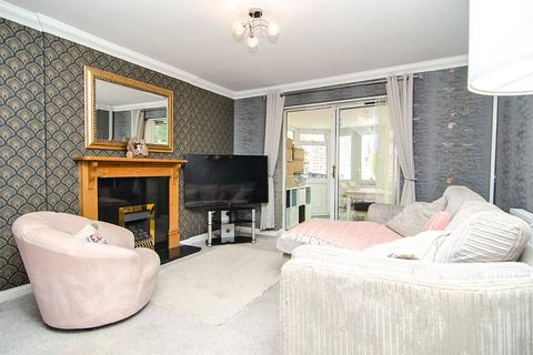 2 bedroom terraced house to rent, Mill Crescent, Cannock WS11
