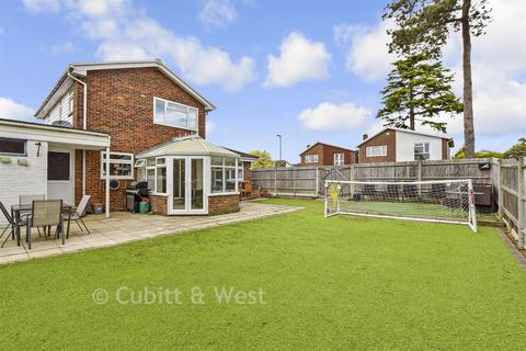3 bedroom detached house for sale, Brushwood Road, Horsham RH12