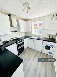 4 bedroom end of terrace house to rent, Grovehurst Road, Dartford, DA1