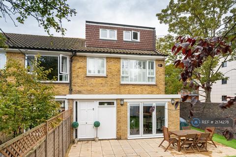 5 bedroom end of terrace house to rent, Chartfield Square, London, SW15