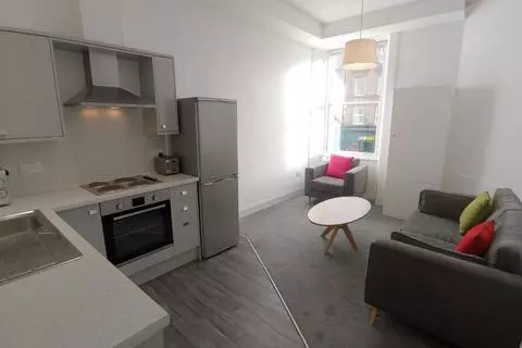 2 bedroom flat to rent - Vaizdas 2