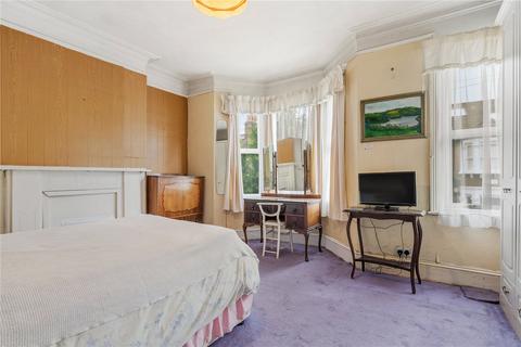 3 bedroom terraced house for sale, Berber Road, SW11